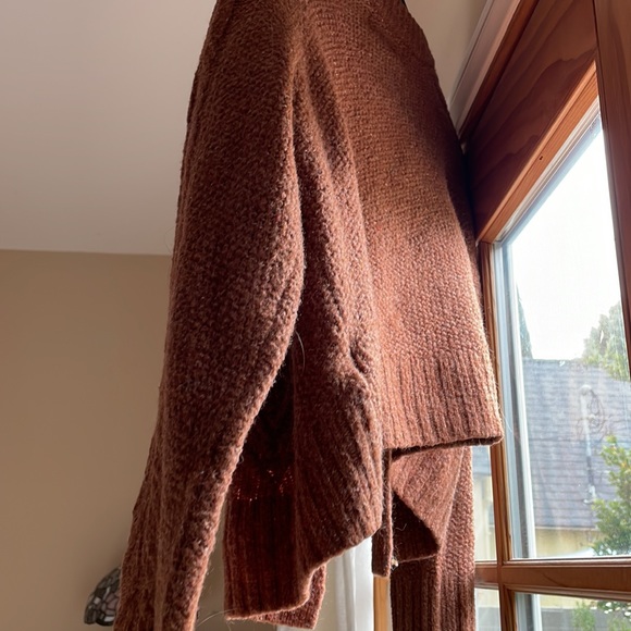 Women’s Sweater - Brown - Picture 2 of 4